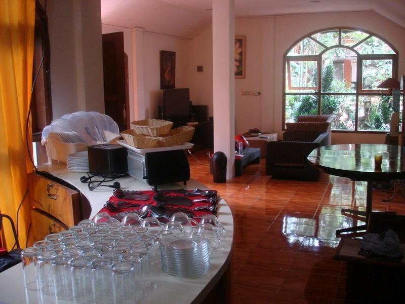 Reddoorz Hostel @ Dago 2 Bandung Eksteriør billede