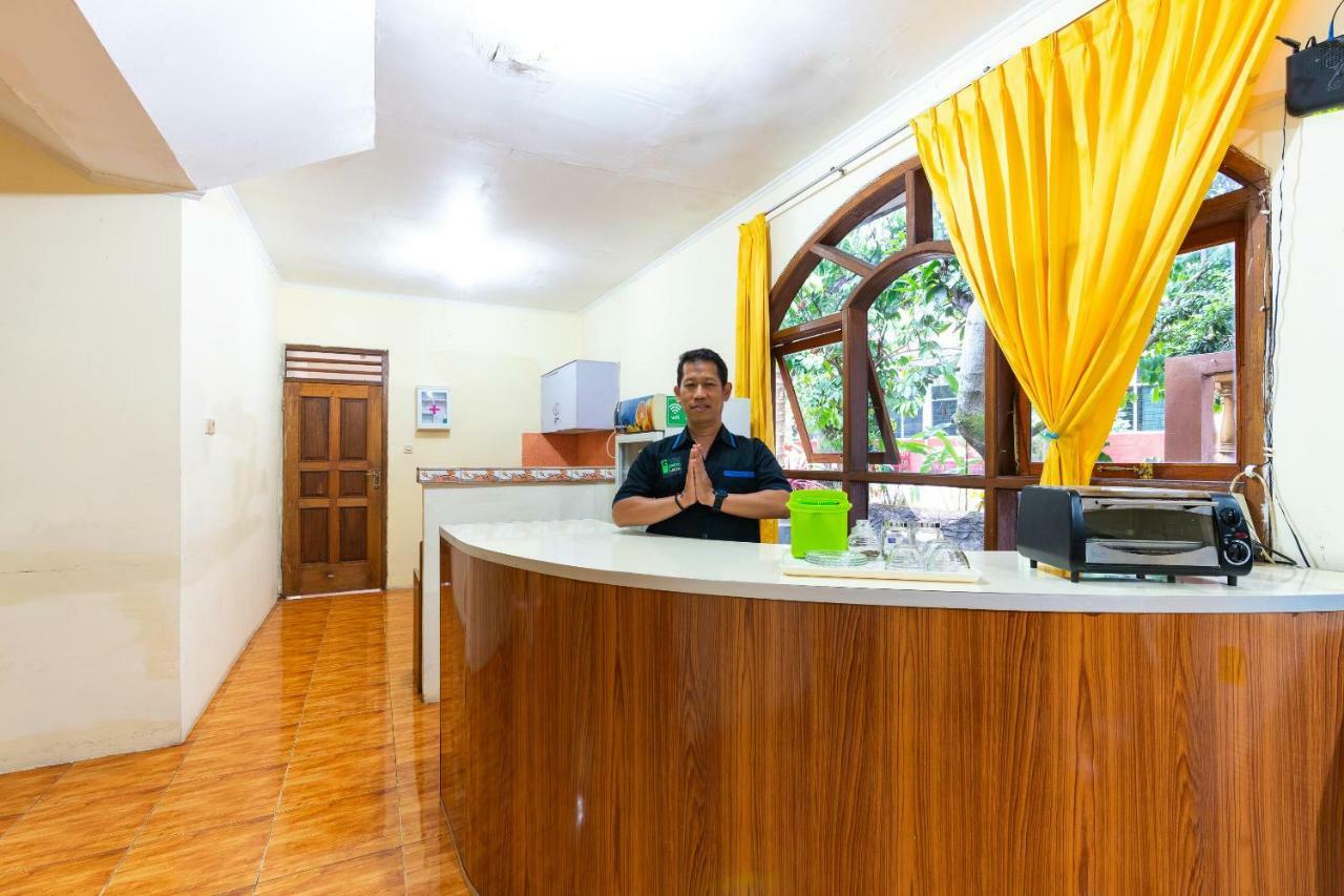 Reddoorz Hostel @ Dago 2 Bandung Eksteriør billede